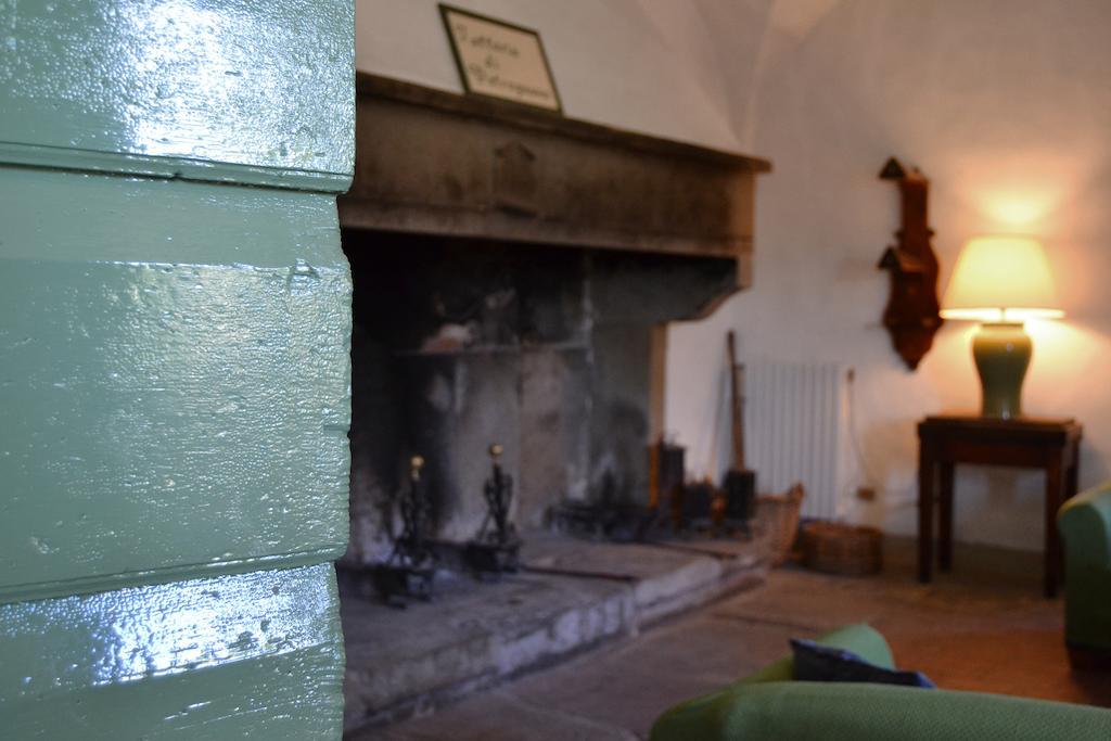 Locanda Di Praticino Rufina Eksteriør billede